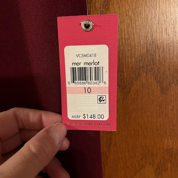 Burgundy dress - Picture 3 of 4